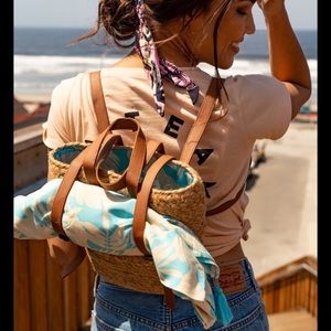 NEW w/ Tags XIX Palms The Shore Break Picnic Cooler Bag